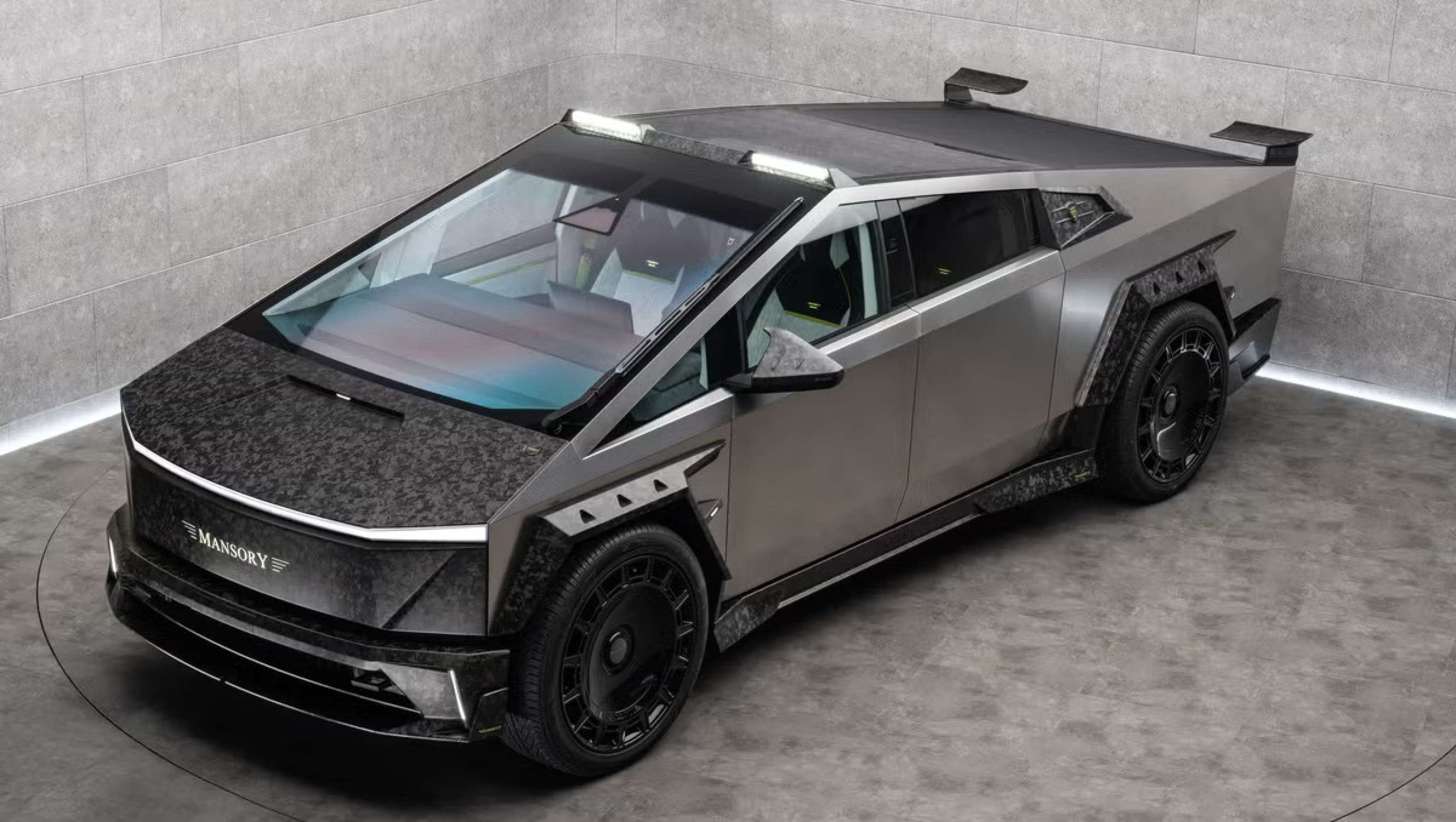 Tesla Cybertruck modificada pela Mansory