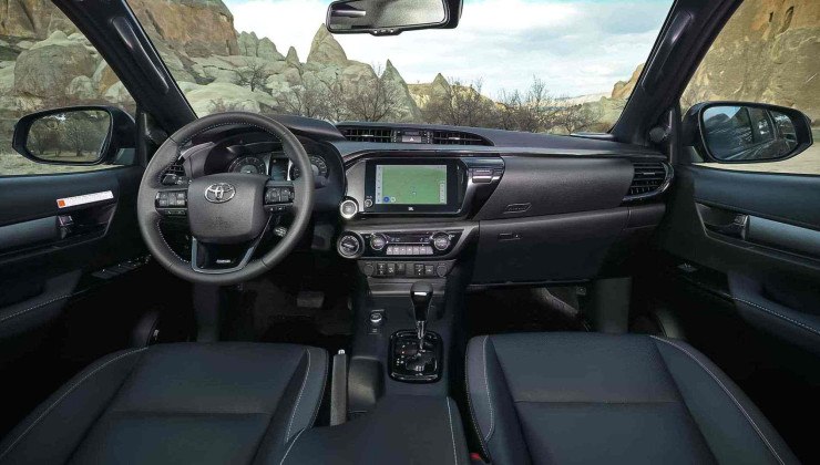 Toyota Hilux Hybrid 48V