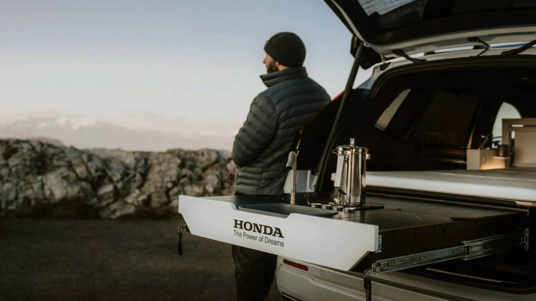 Honda CR-V versão comemorativa aventureira de 30 anos