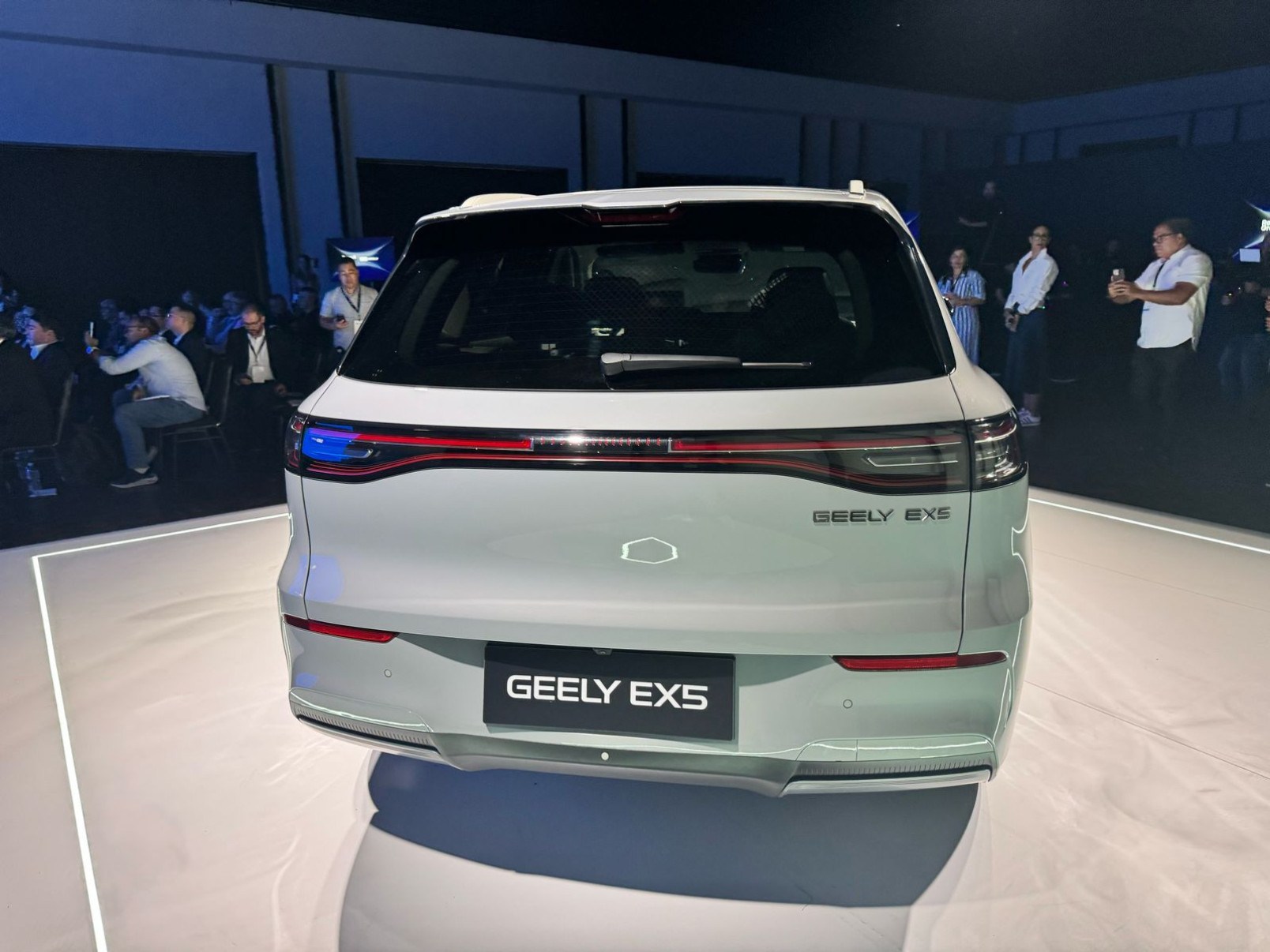 Geely Ex5 é um SUV elétrico 