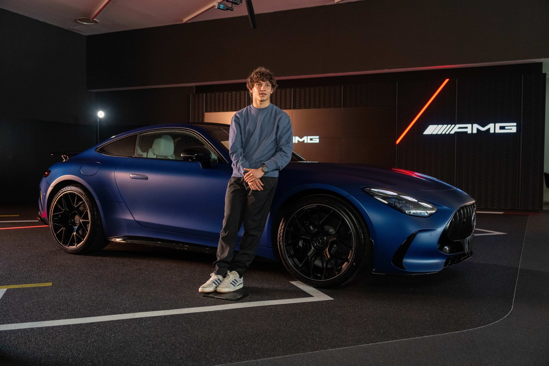 Kimi Antonelli e seu novo Mercedes-AMG GT 63