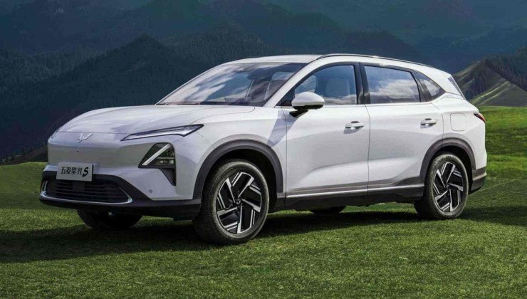 Wuling Starlight S, batizado no Brasil como Chevrolet Captiva EV