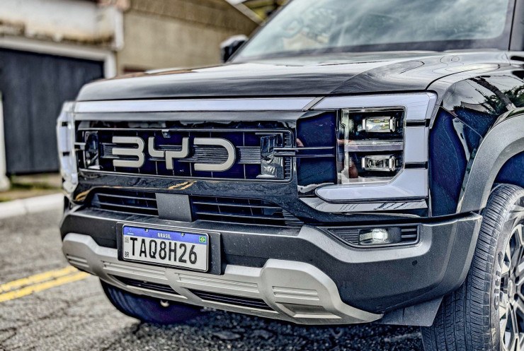 BYD Shark na cor preto met&aacute;lico est&aacute;tico 