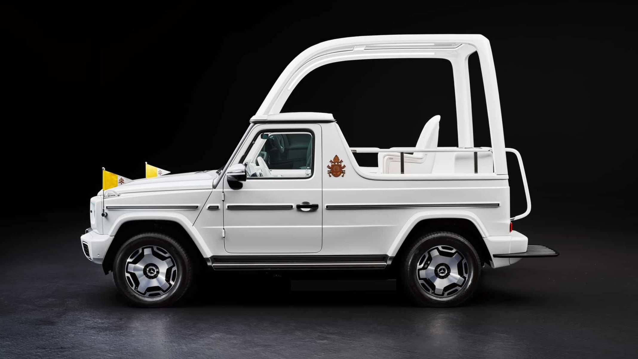 Papamóvel Mercedes-Benz Classe G elétrico