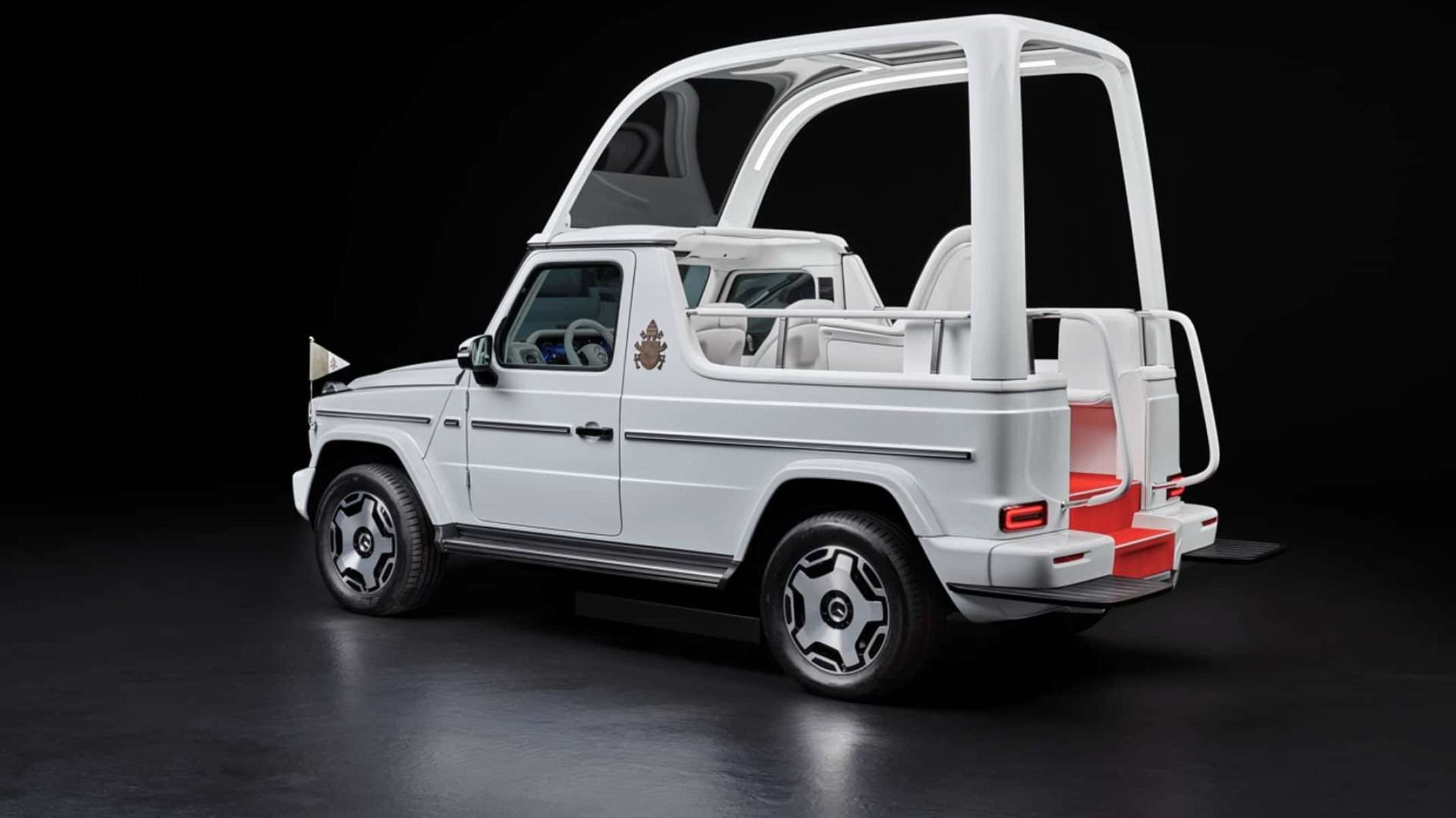 Papamóvel Mercedes-Benz Classe G elétrico