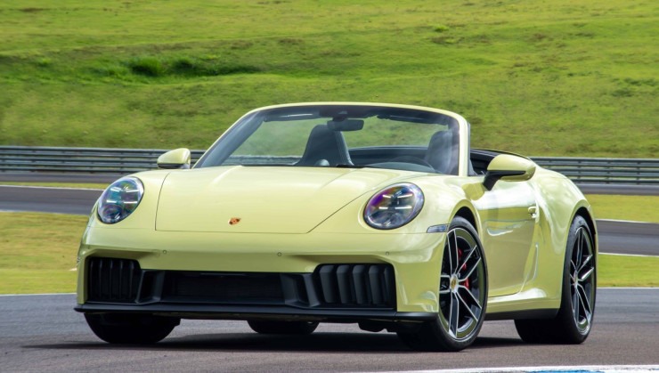 911 GTS já traz novas aletas verticais no para-choque dianteiro