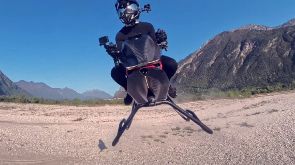 Moto voadora feita pela Volonaut