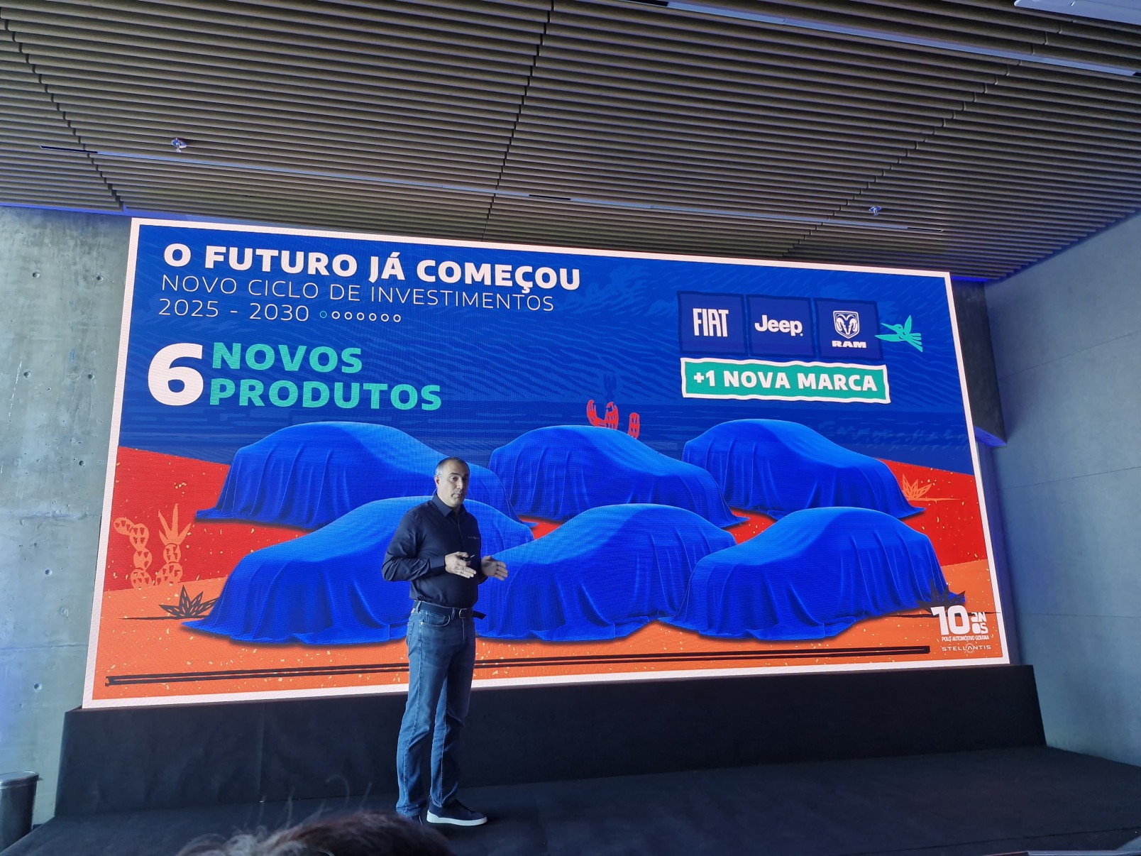 Dona da Fiat, Jeep e Ram confirma novo carro híbrido no Brasil  