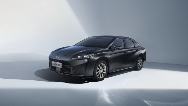 GAC Aion ES