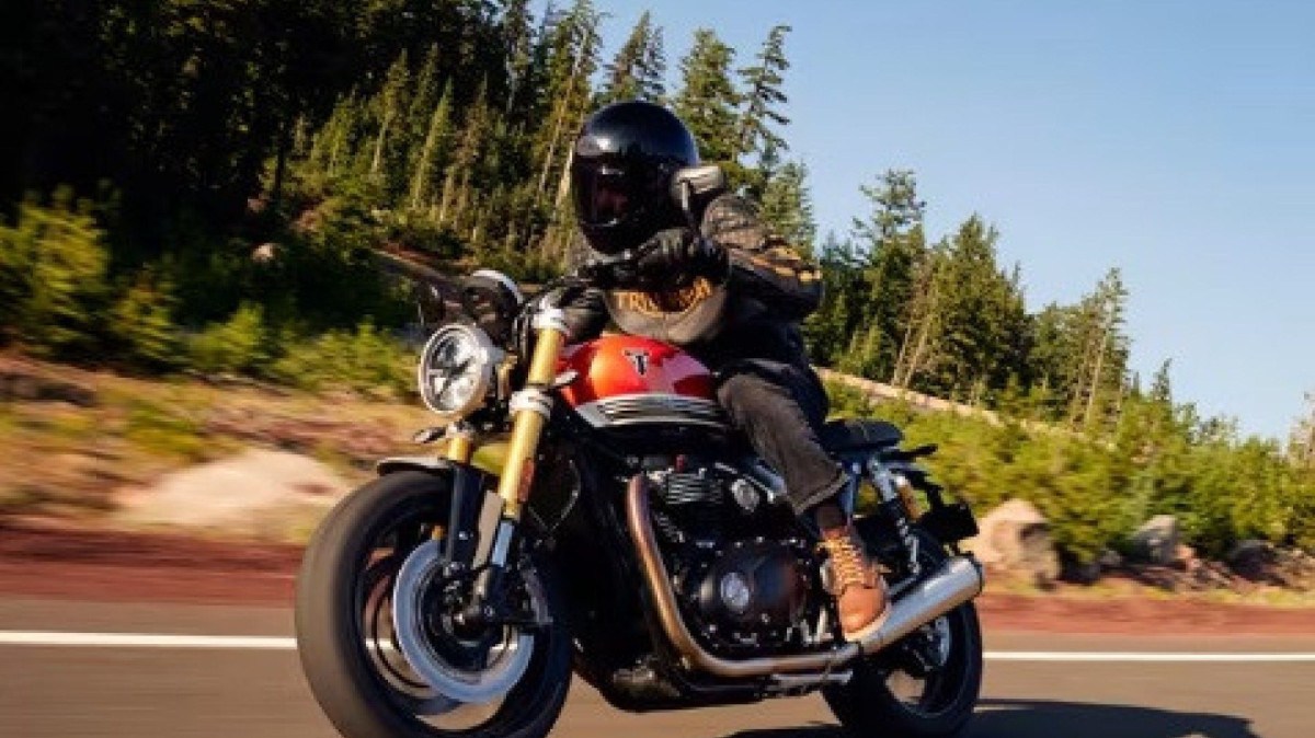 Speed Twin 