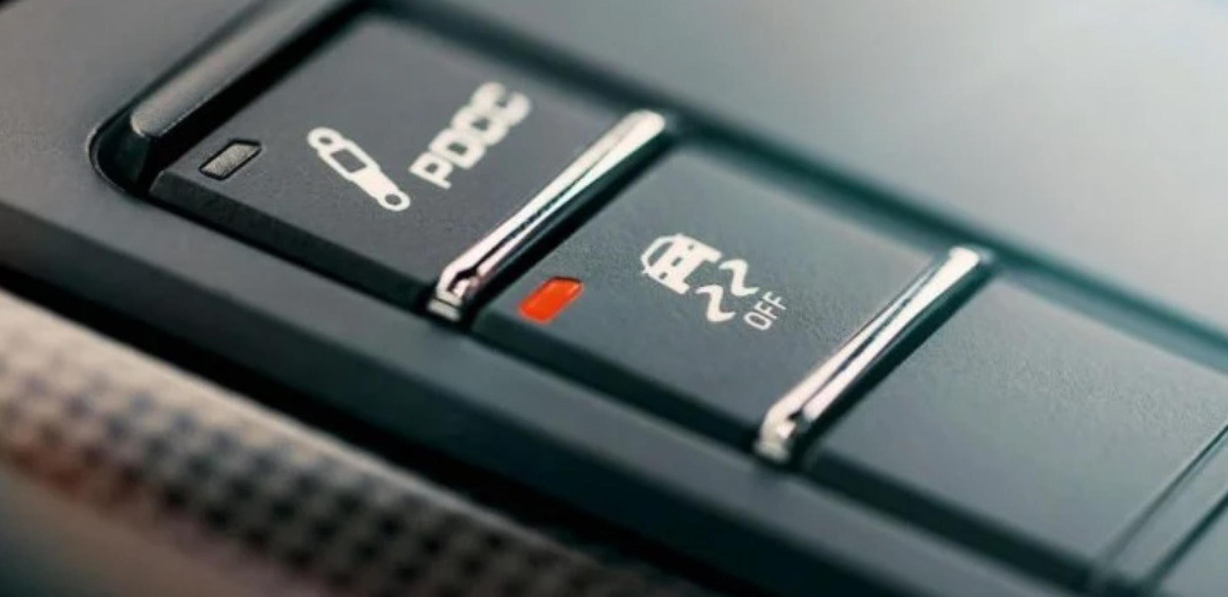 Botão do controle de tração do Porsche