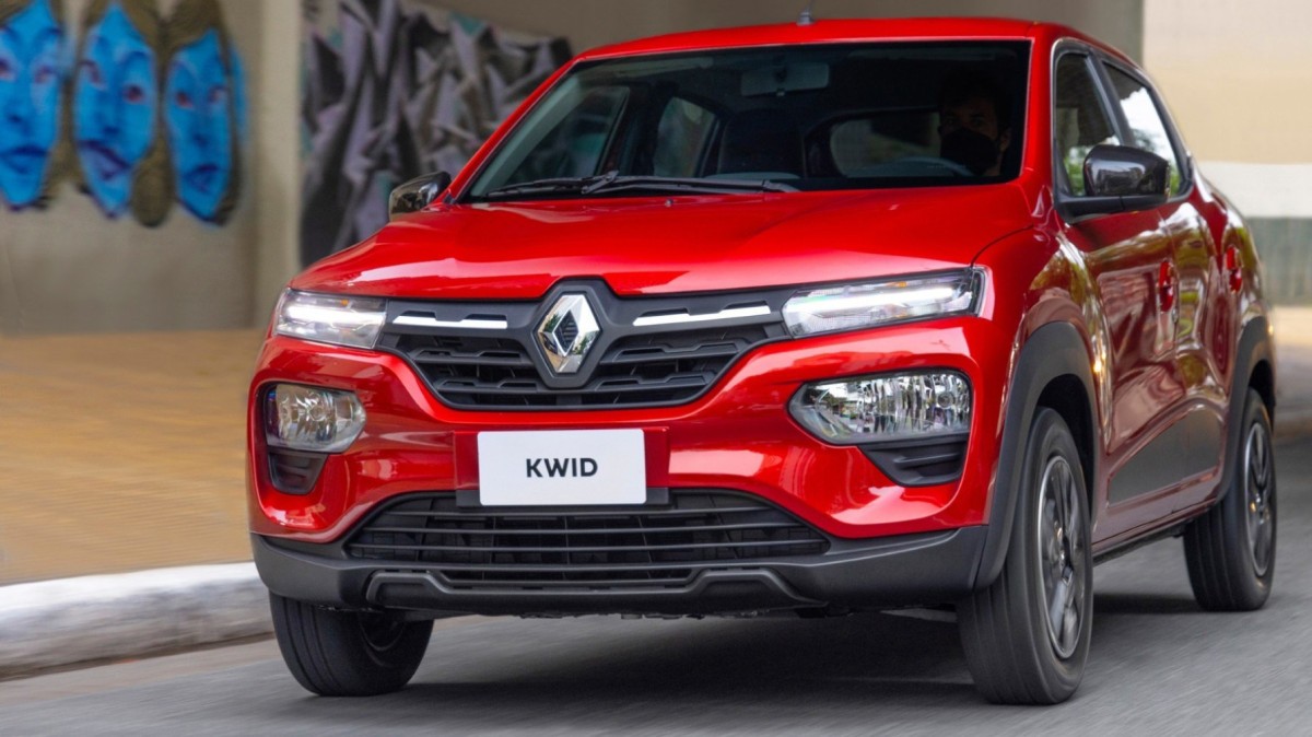 Renault Kwid vermelho modelo 2023