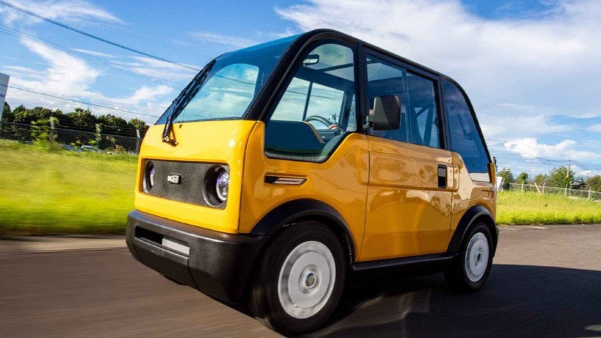 Mibot, da KG Motors, na cor amarela 