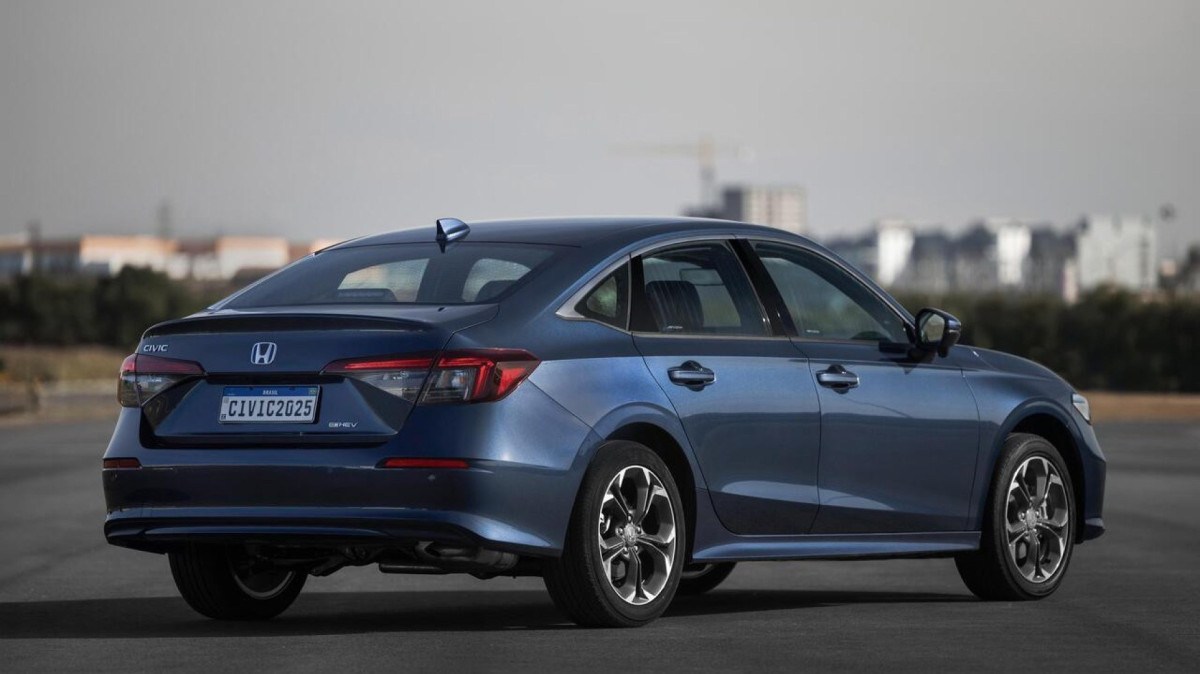Honda Civic Advanced Hybrid 2026