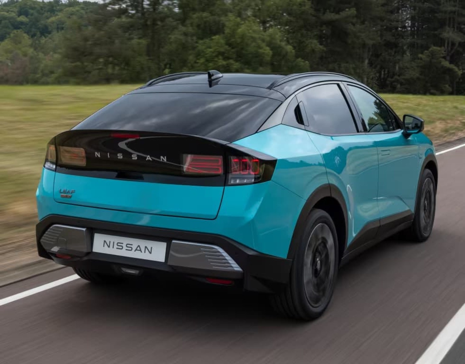 Visual diferenciado sempre foi marca registrada do Nissan Leaf