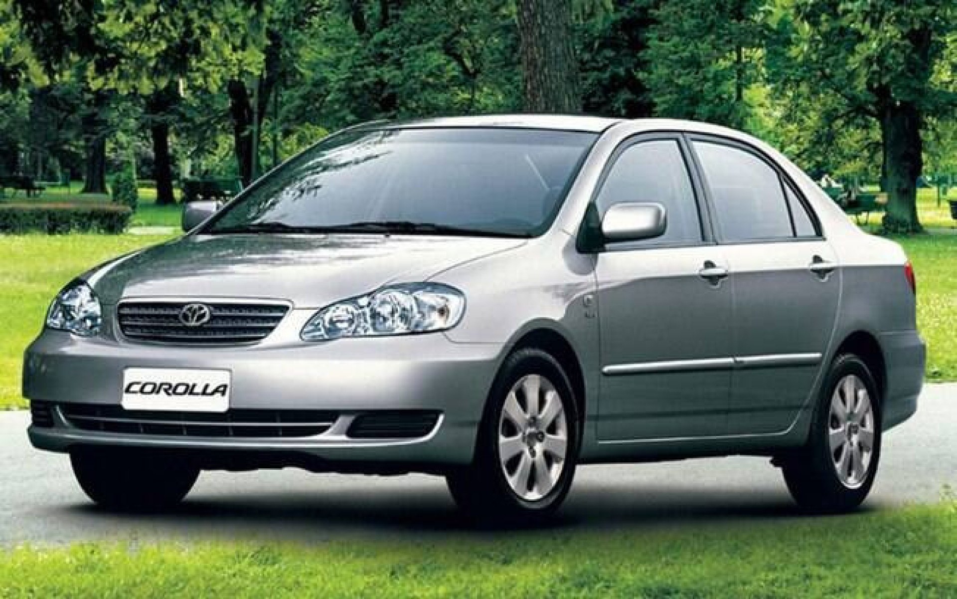 Toyota Corolla Brad Pitt