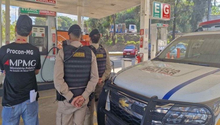 Operação do Procon contou com apoio da Polícia Militar -  (crédito: Reprodução/Procon )