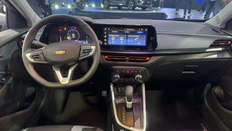 Chevrolet Onix ganhou novo multimídia e painel de instrumentos digital 