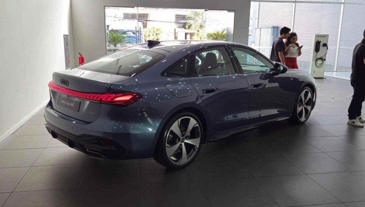 Audi A5 Sedan 