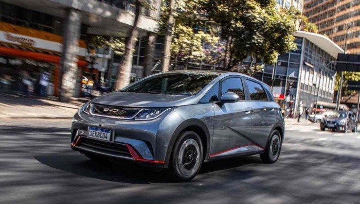 BYD Dolphin é 100% elétrico -  (crédito: Divulgação/BYD)