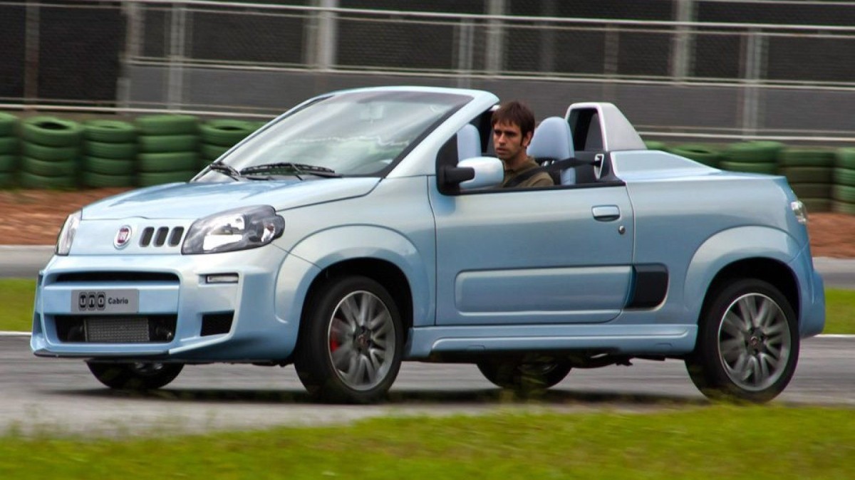 O Uno Cabrio, por ter um custo de produção muito caro, não foi levado adiante