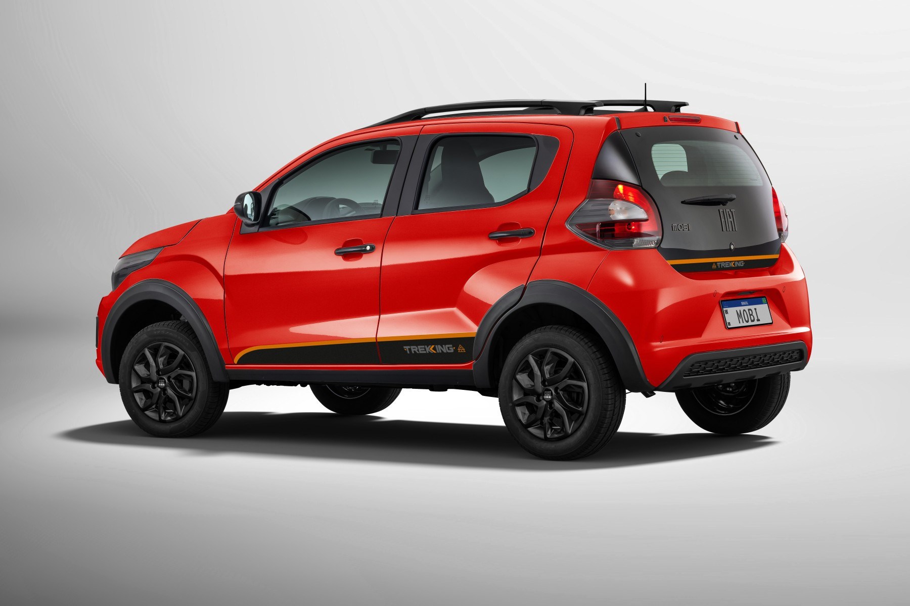 Fiat Mobi Trekking 2026 &eacute; a vers&atilde;o mais aventureira do hatch