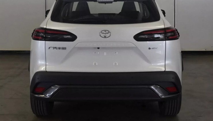 Corolla Cross fabricado pela GAC-Toyota recebe o nome de Frontlander
