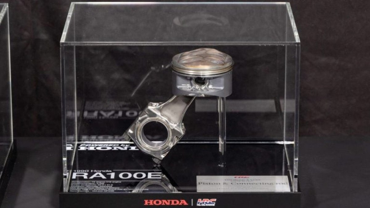 Parte do motor usado no bicampeonato de Senna
