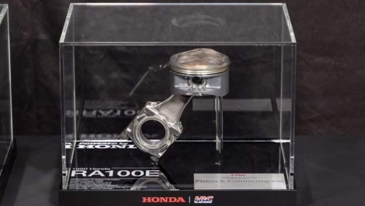 Parte do motor usado no bicampeonato de Senna -  (crédito: Reprodução/Honda)