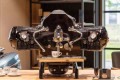 Máquina de café da BMW é montada em motor de motocicleta -  (crédito: Reprodução/BMW)