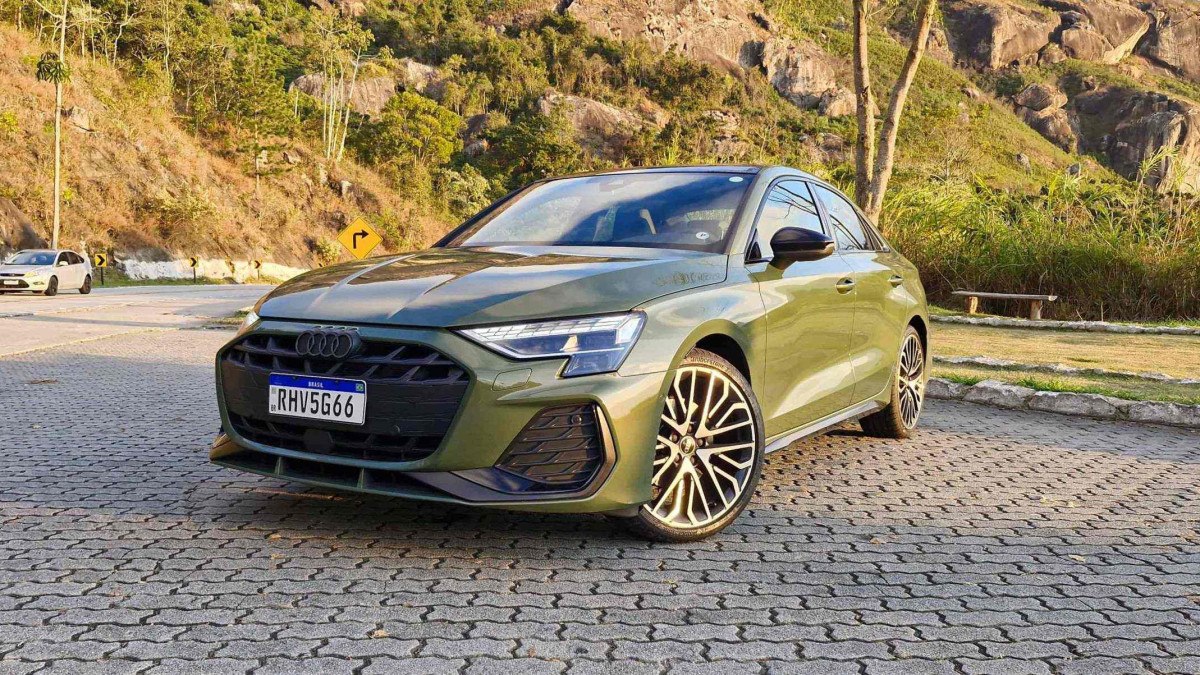 Audi A3 Sedan Performance Black