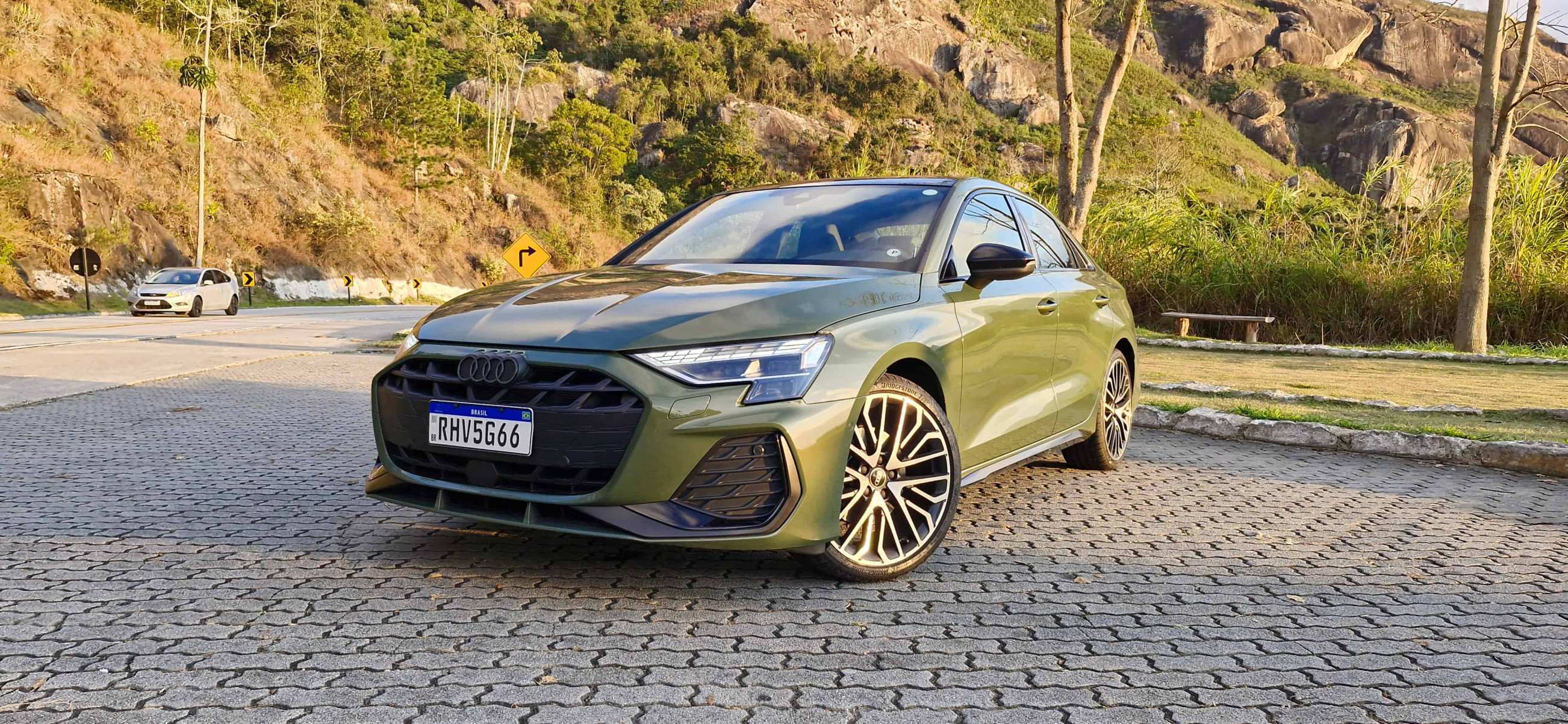 Audi A3 Performance é uma aula de como fazer sedans