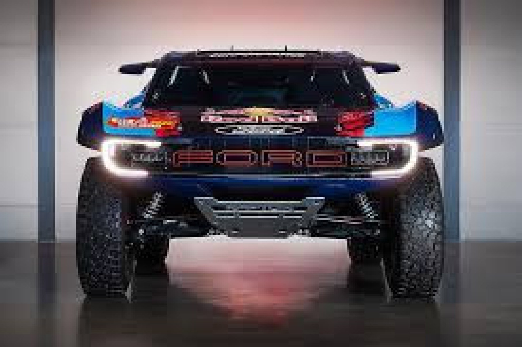 Ford quer supercarro off-road de 1.000cv afirma CEO