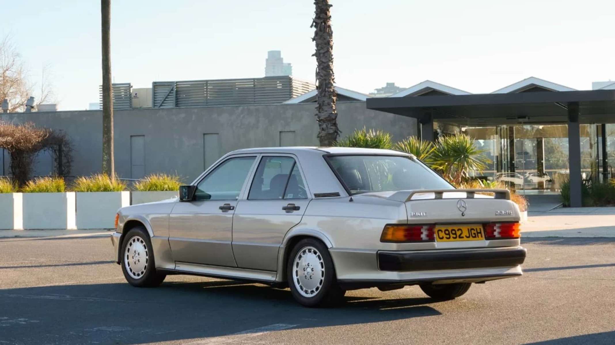 Mercedes-Benz 190 E foi comprado por Ayrton Senna em 1985 na Alemanha