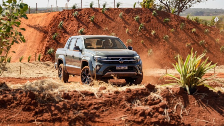 Volkswagen terá pista exclusiva off-road para test-drive da picape Amarok