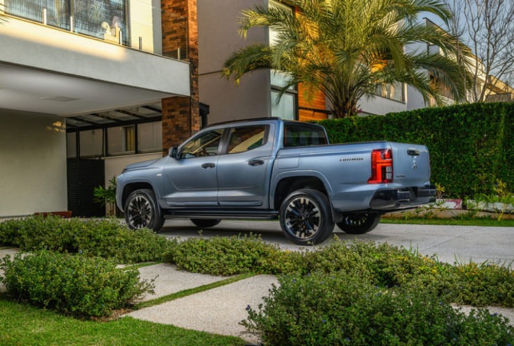 Mitsubishi Triton Tarmac