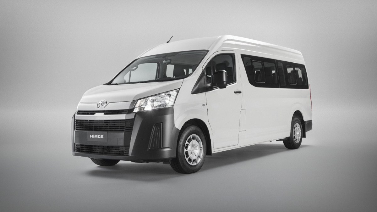 Toyota Hiace chega ao Brasil com motorização 2.8 turbodiesel da Hilux
