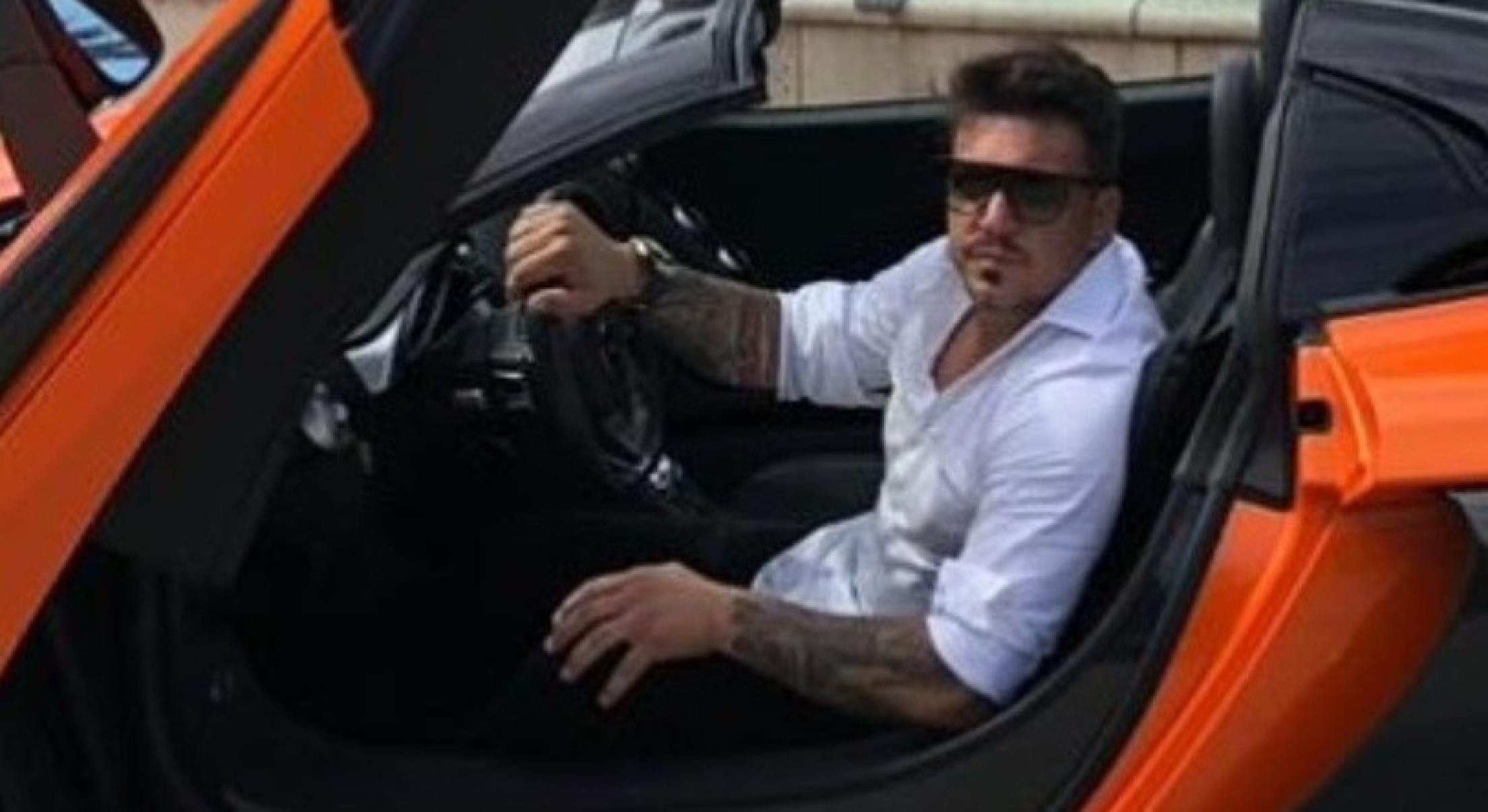 Tarso foi flagrado com uma Lamborghini Gallardo 