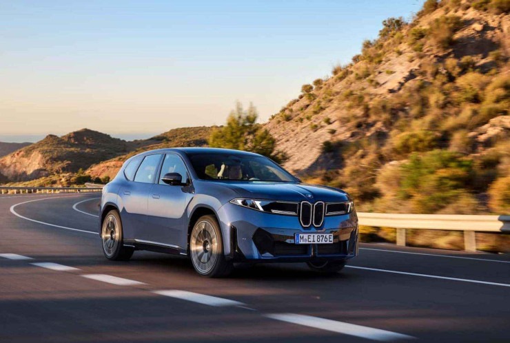 BMW iX3
