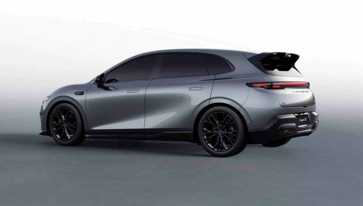 Leapmotor Lafa 5 Ultra no mercado chinês tem visual de hot hatch esportivo 