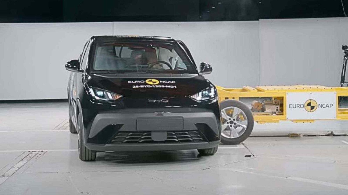 BYD Dolphin Surf obtém nota máxima em teste de segurança europeu