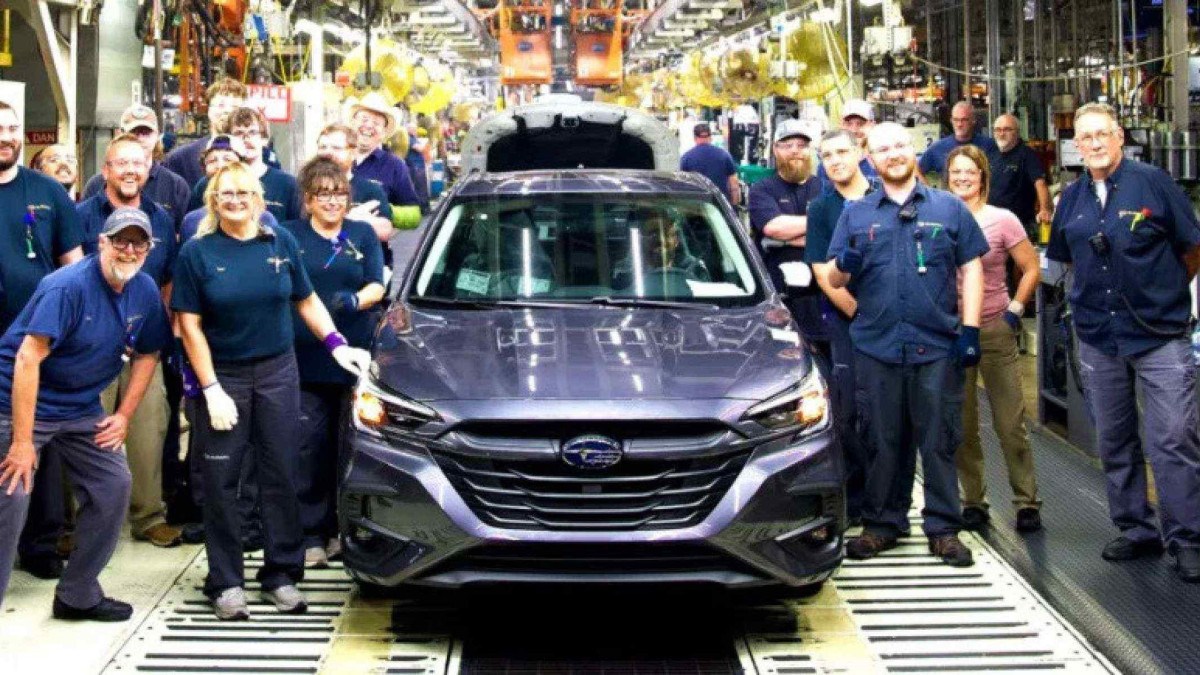 Último Subaru Legacy fabricado nos EUA