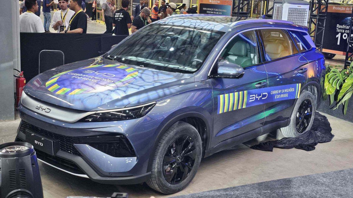 Novo BYD Song Pro é fabricado na unidade de Camaçari (BA)