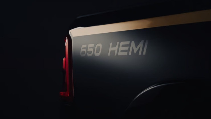 Ram 1500 ganha versão com 650cv e suspensão rebaixada