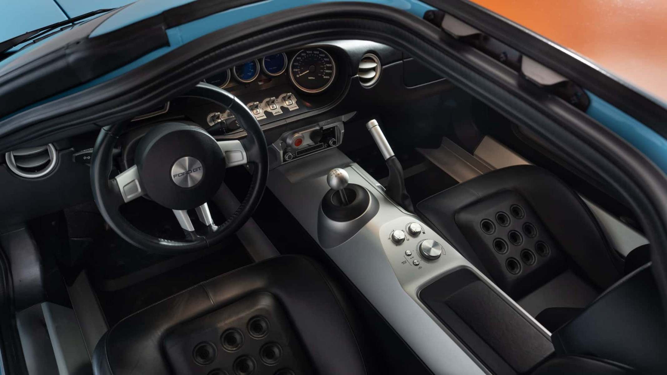 Ford GT Heritage Edition