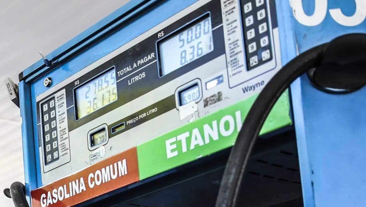 Petrobras anuncia redução no preço da gasolina -  (crédito: José Cruz / Agência Brasil)