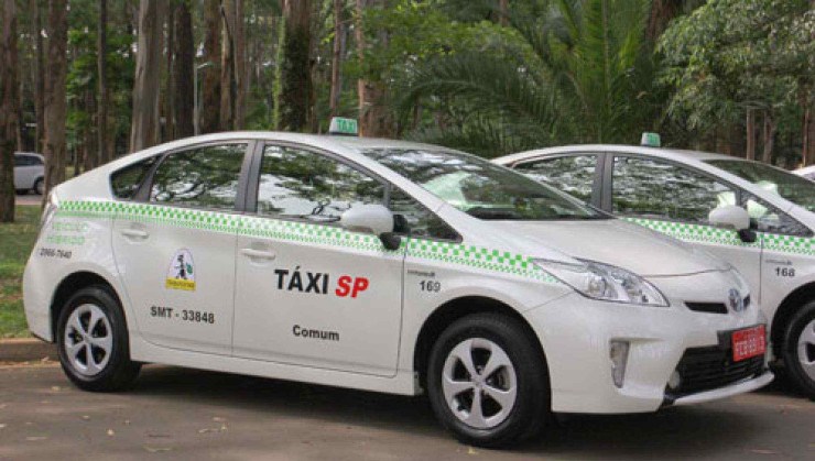 A liberação atende a pedidos de taxistas e entidades da categoria -  (crédito:  Reprodução/Fabio Arantes)