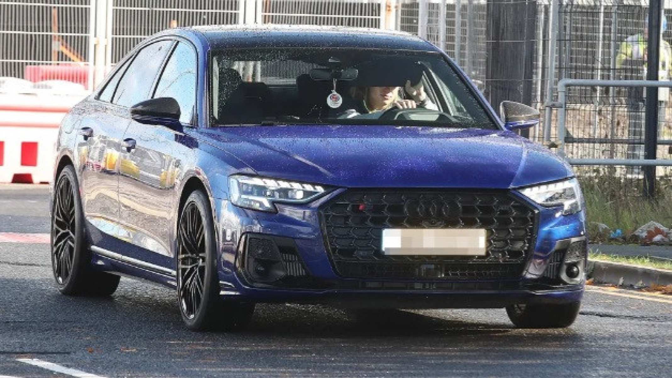 Haaland tem vários carros de luxo