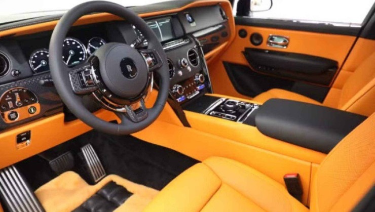 Rolls-Royce Cullinan Black Badge &eacute; avaliado em R$ 7,6 milh&otilde;es