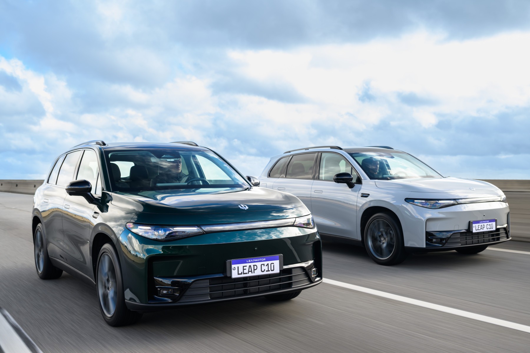 Leapmotor chega ao Brasil com C10 e preços entre R$ 190 mil e R$ 220 mil 